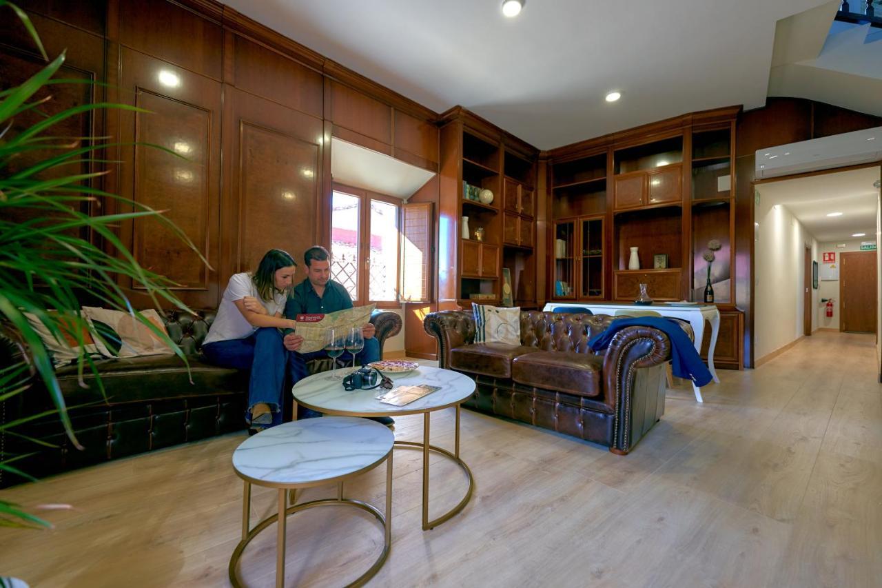Duplex Casa De Las Argollas Grand Suite Parking Gratis Plasencia Exteriér fotografie